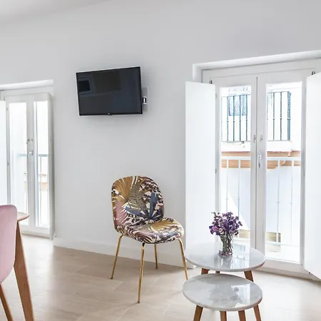 Villalobos By Time * 加的斯