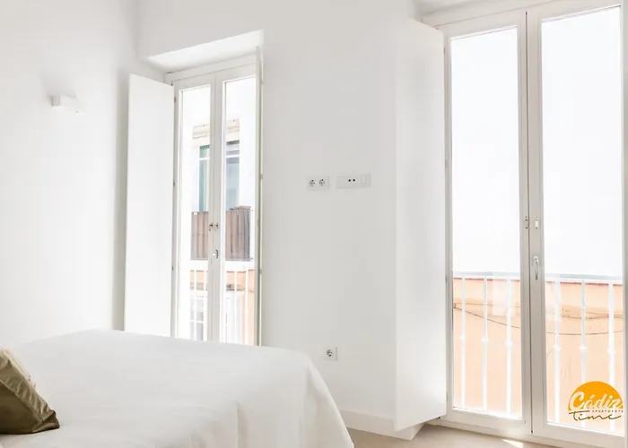 Villalobos By Time Apartmán Cádiz