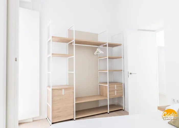 Villalobos By Time * カディス