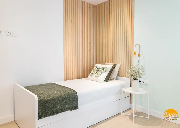 Villalobos By Time Apartamento Cádis