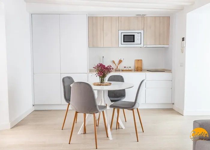 Villalobos By Time アパート カディス